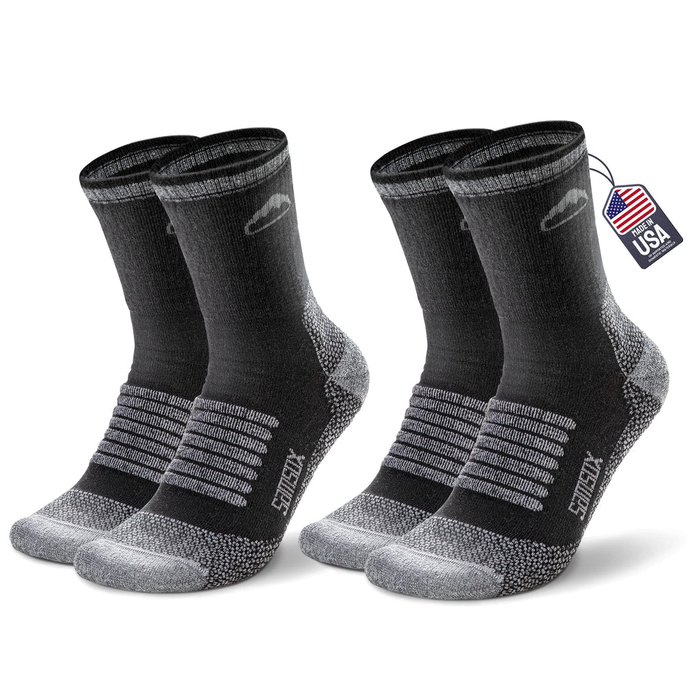 SAMSOX front packaging showing black/grey pair and product durability
