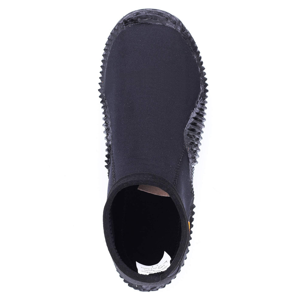 SARHLIO boot beside ruler showing size and scale for correct fit