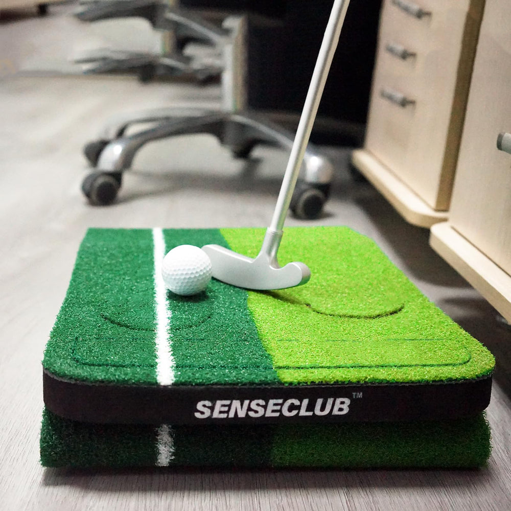 SENSECLUB lifestyle setup in living room enabling quick indoor putting breaks