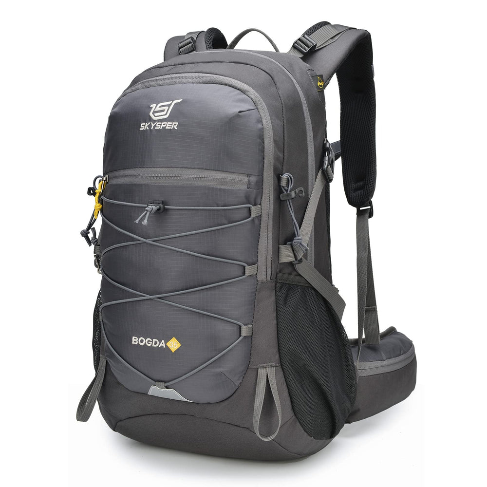 SKYSPER front view showing pockets and bungee for easy access
