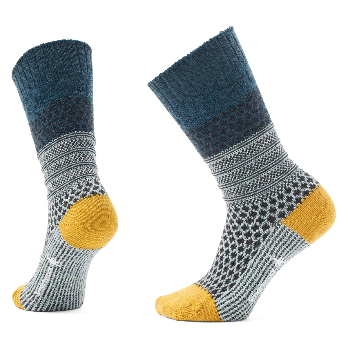 Smartwool front view of popcorn cable crew socks showing Frosty Green color and design comfort