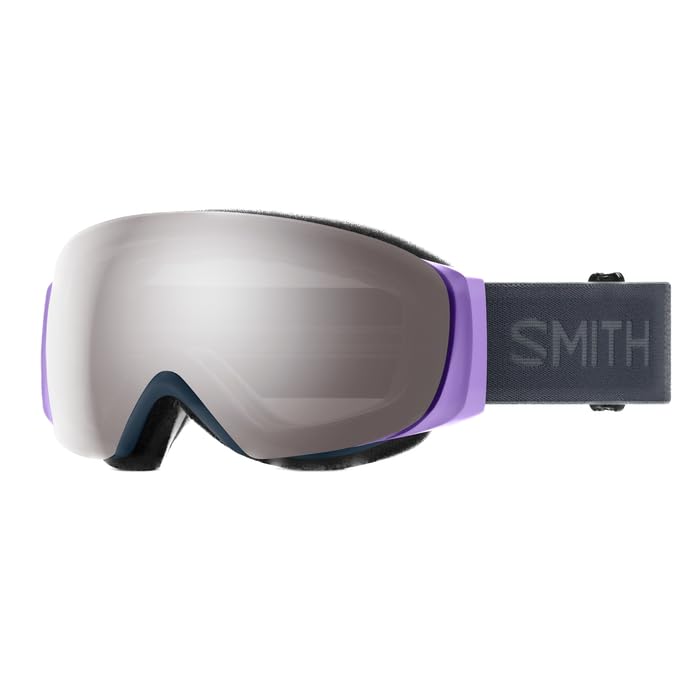 SMITH IO MAG S front view in French Navy showing frame and strap, clear fit for narrow faces