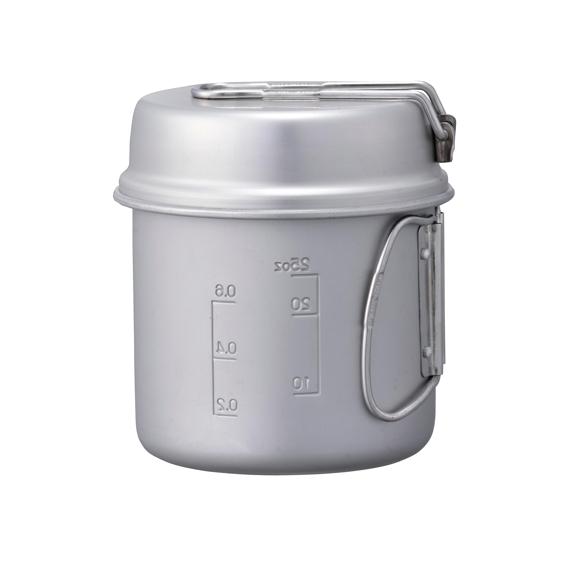 Snow Peak Trek 900 frypan used as lid highlighting dual-purpose storage benefit