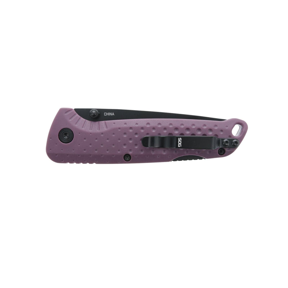 SOG Adventurer pocket clip detail showing reversible low‑carry convenience