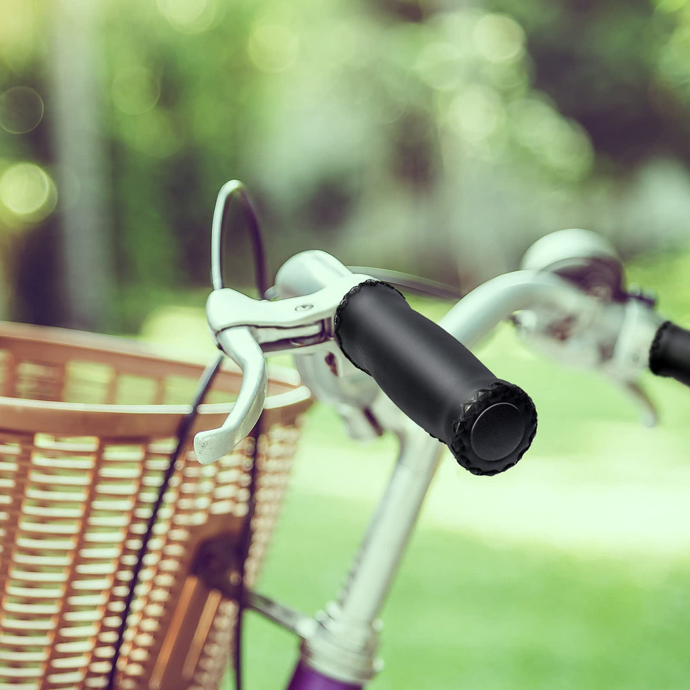 SOLODRIVE grips beside ruler showing 22.2mm fit for standard cruiser handlebars