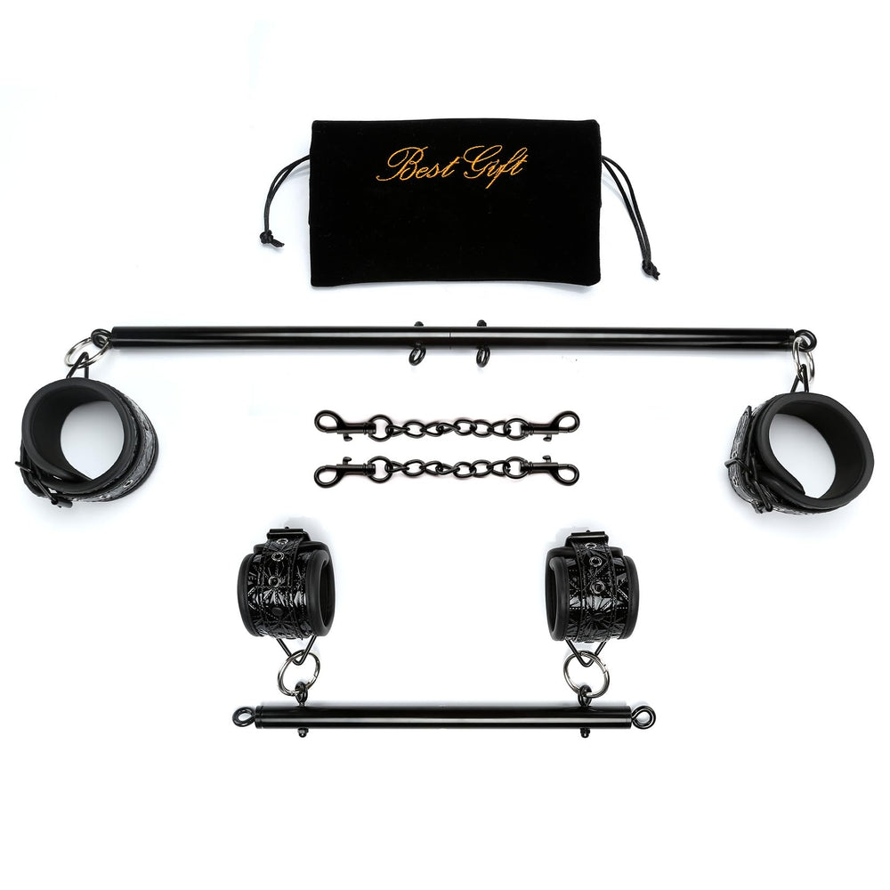 Spreader front view showing bar and four straps for versatile training
