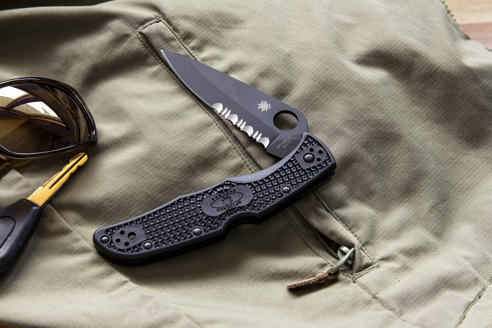 Spyderco lifestyle outdoor setup with knife showing readiness for field tasks