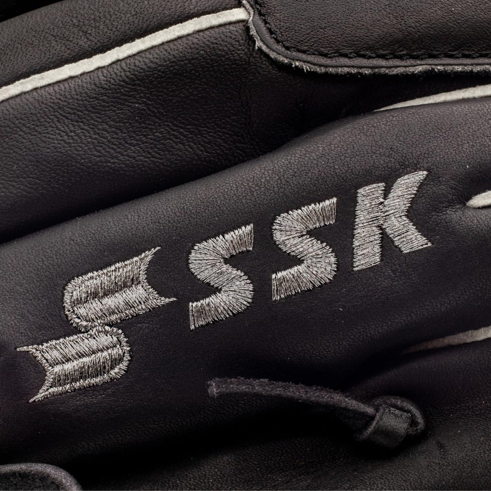 SSK Z5 branded label and logo emphasizing craftsmanship and heritage