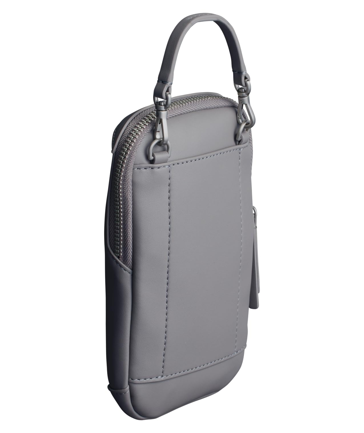 STANLEY Essentials Case Max lifestyle commute Ash on shoulder during city walk for convenient organization
