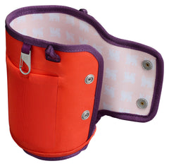STANLEY close-up of winged bear pattern and double snap for secure hold