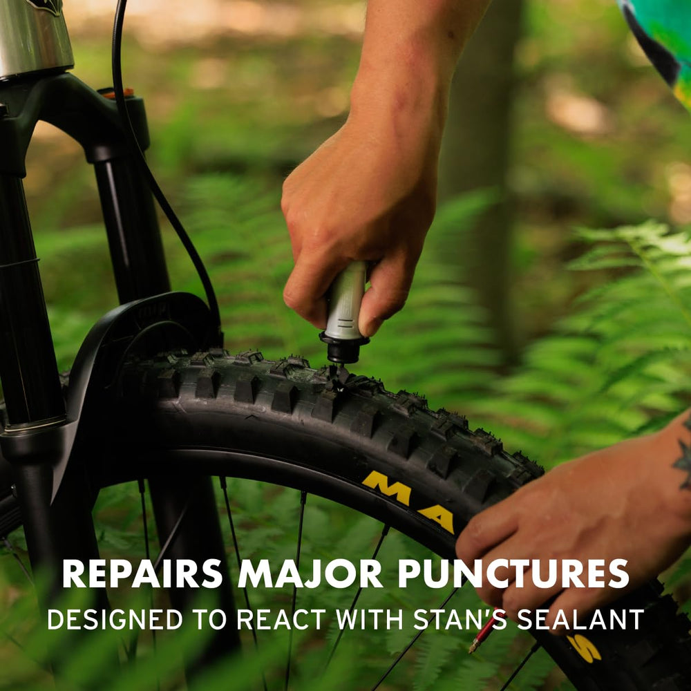Stan's NoTubes close-up of woven DART material showing conforming, durable weave