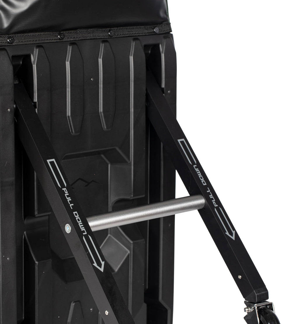 Sun Mountain Meridian retractable legs deployed support full bag weight