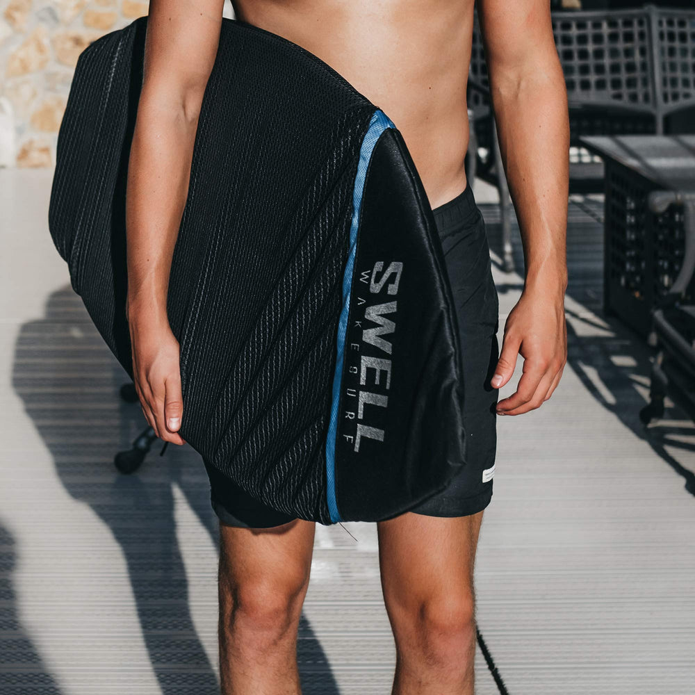 SWELL Wakesurf side toggle detail illustrating easy length adjustment and security