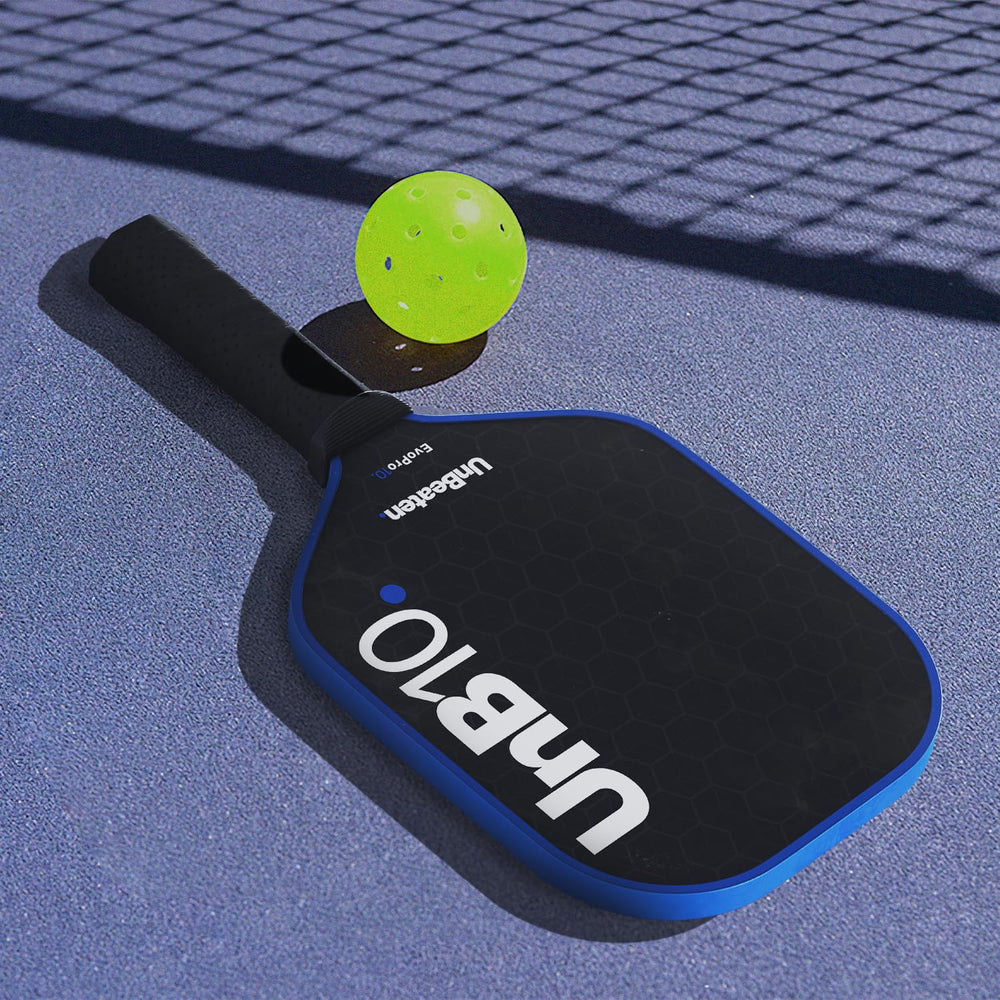 UNB10 set with two paddles four balls and bag for ready-to-play convenience