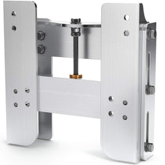 VEPURLT front-facing jack plate showing mounting pattern and lightweight design benefit