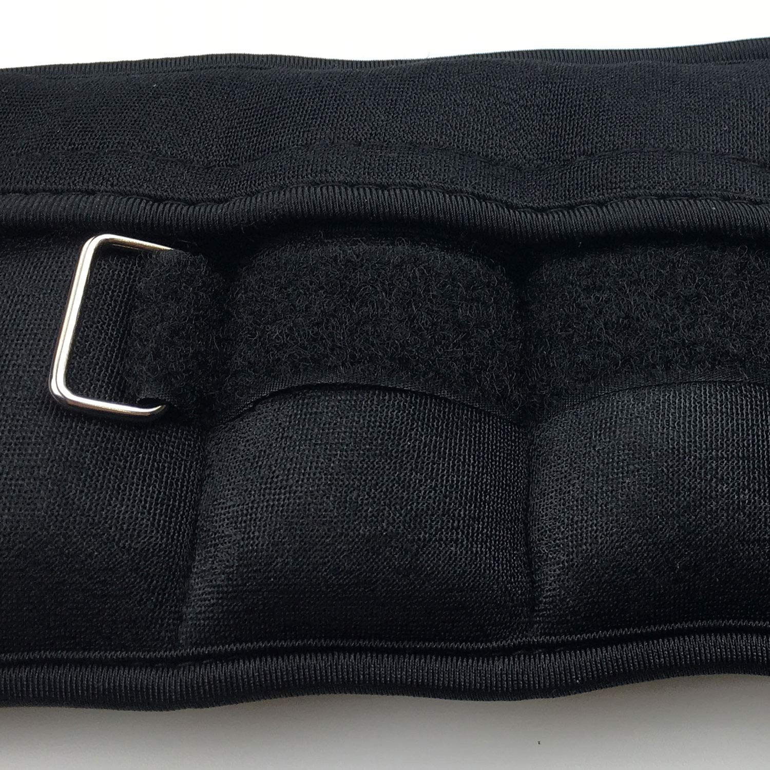 Virtee flat-lay packaging showing included parts and travel-ready benefit