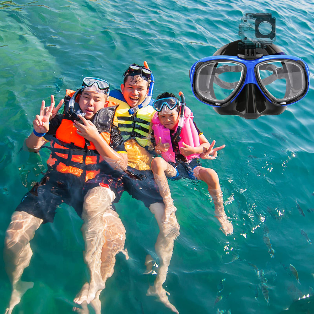 WAVE mask worn by diver showing improved underwater sight benefit