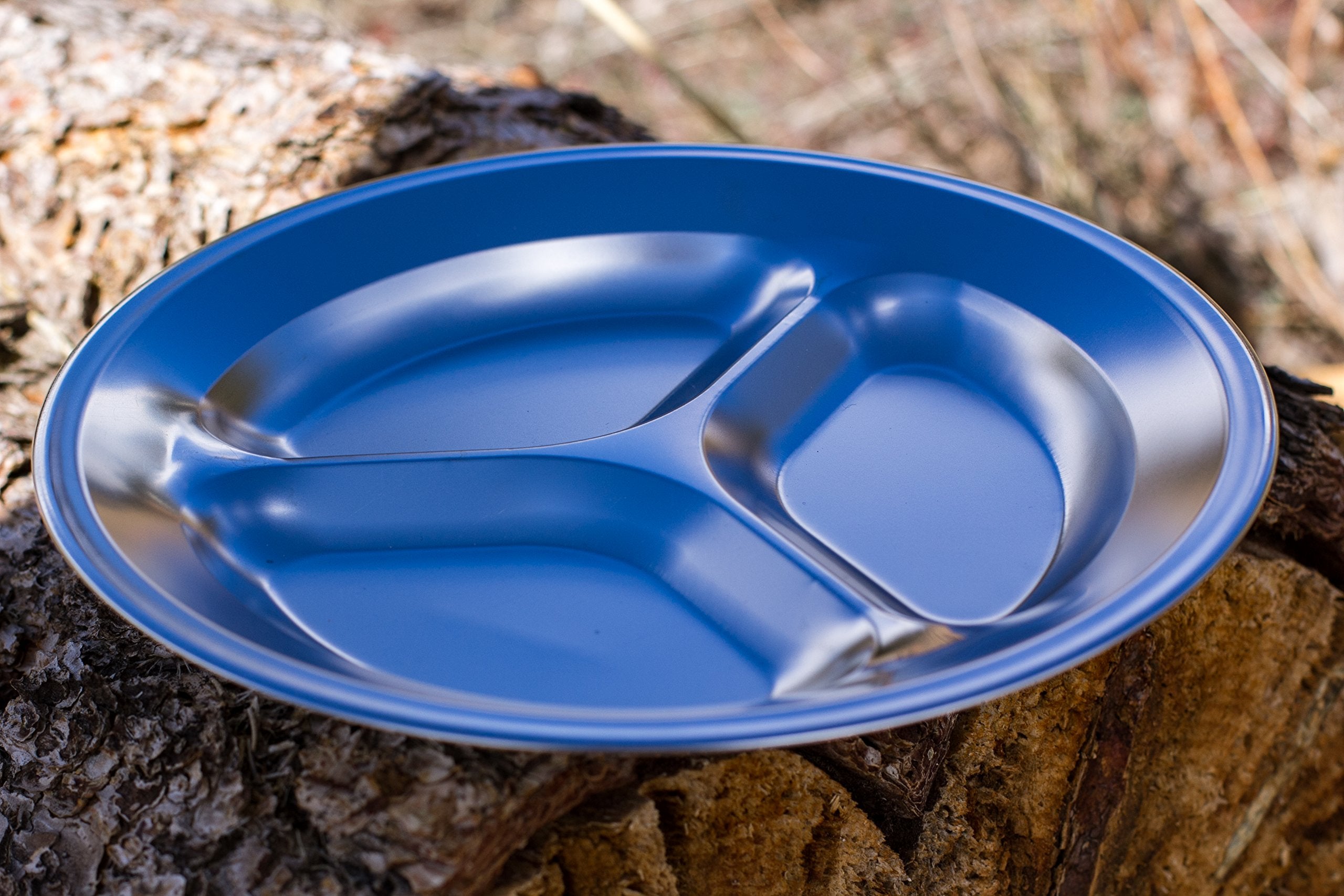 Wealers plates inside a backpack demonstrating lightweight portability benefit