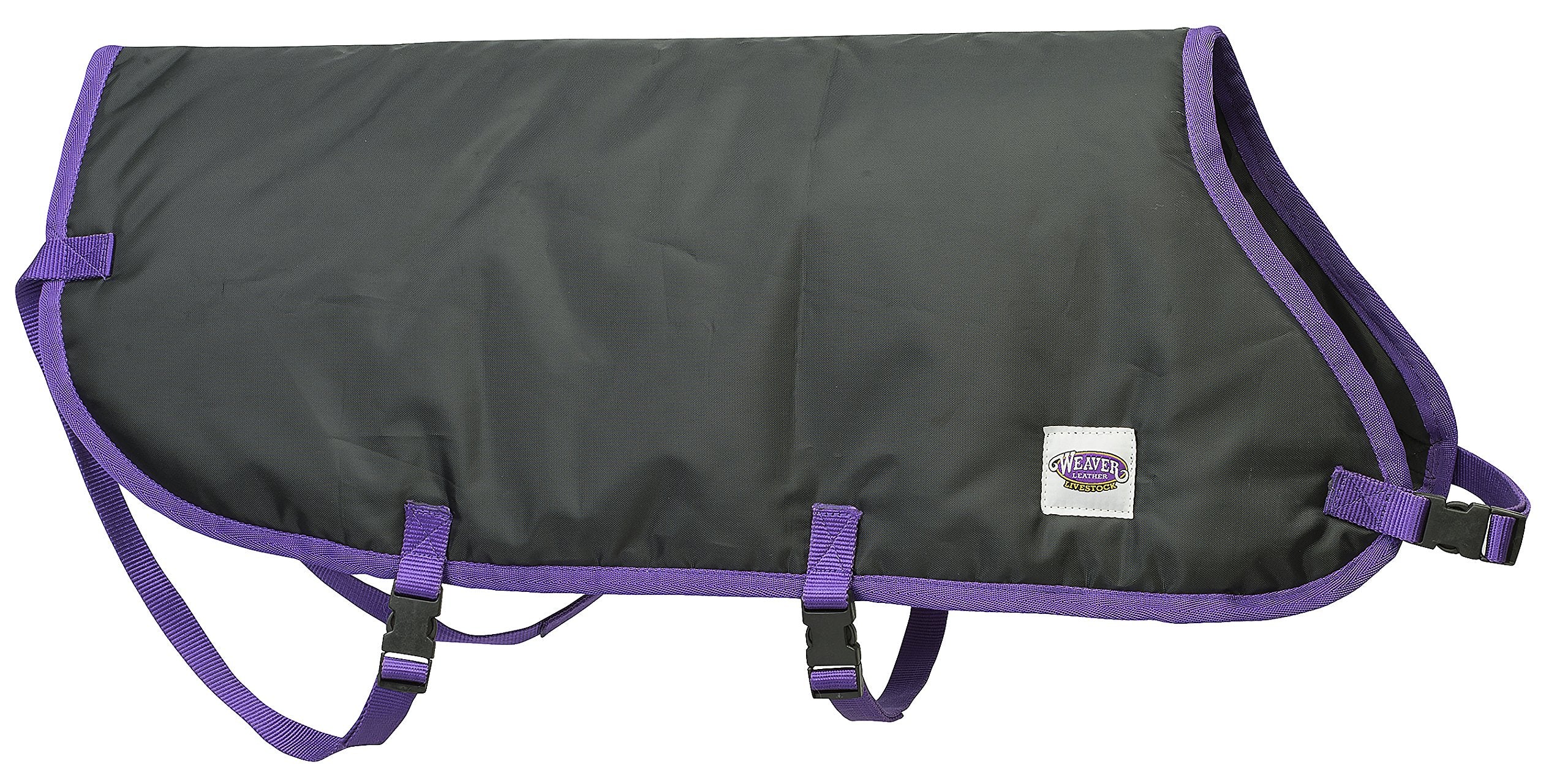 Weaver Livestock front view of blanket showing fit and coverage benefit