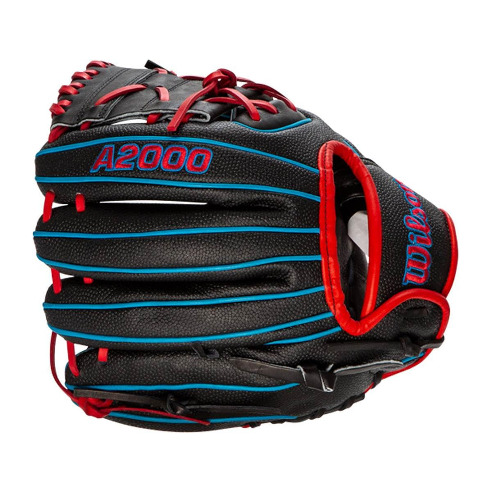 WILSON A2000 Pedrioa Fit narrow wrist opening for secure fit