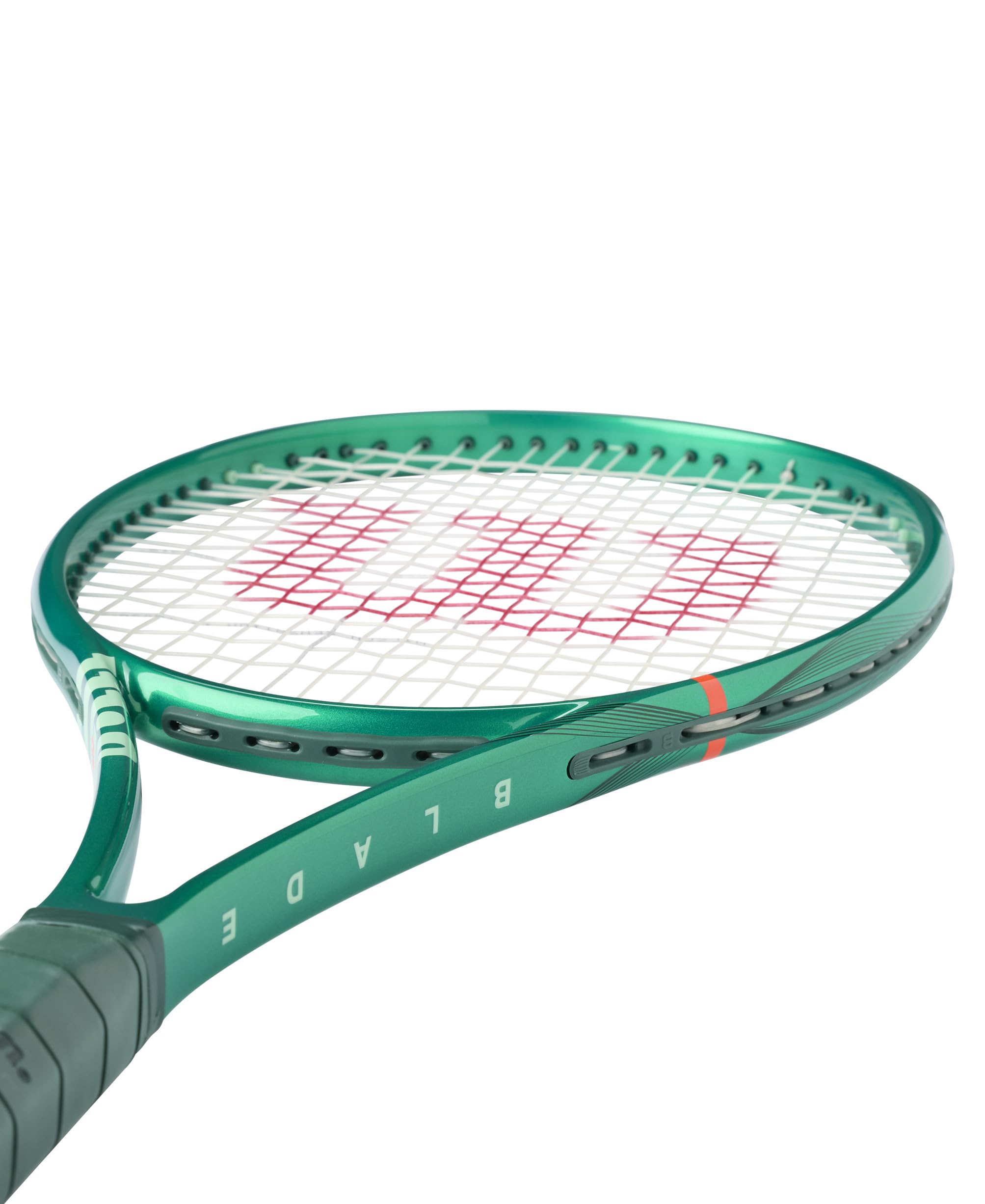 WILSON Blade 98 V10 in-use forehand demonstrating spin potential and control