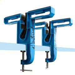 Winterial front view showing secure snowboard clamping and stable tuning