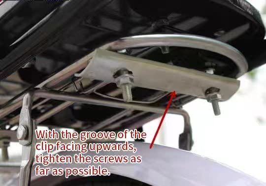 WORAMUK safety harness detail illustrating adjustable restraint for safety