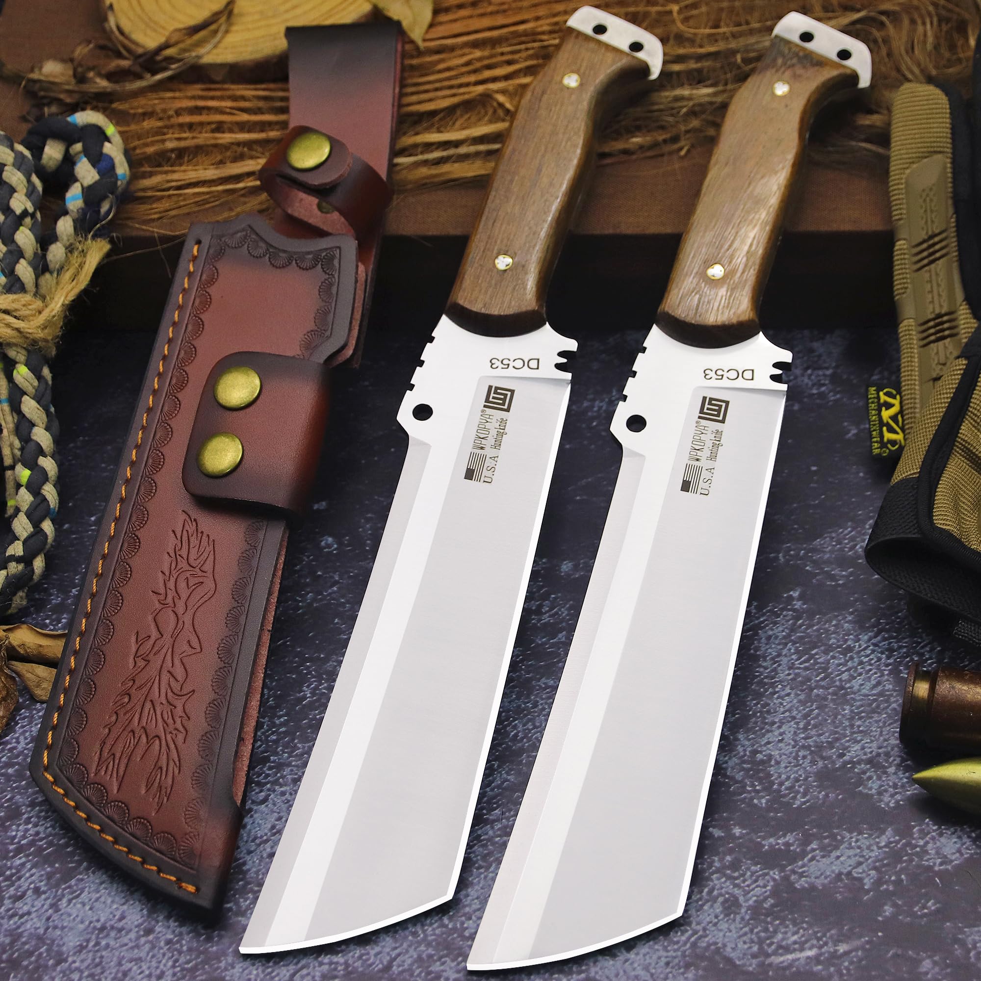 WPKOPYA in-hand scale demonstrating size and comfortable handling benefit