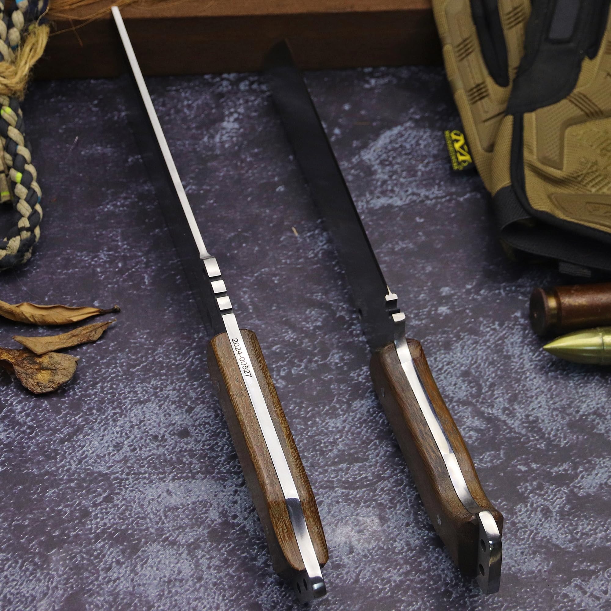 WPKOPYA packaging shot showing knife and sheath ready for gifting benefit