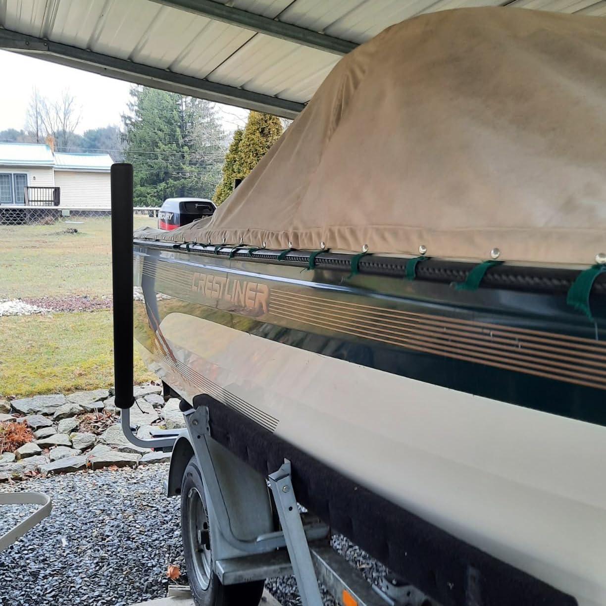 Xumbtvs protecting jet ski during loading illustrating impact prevention