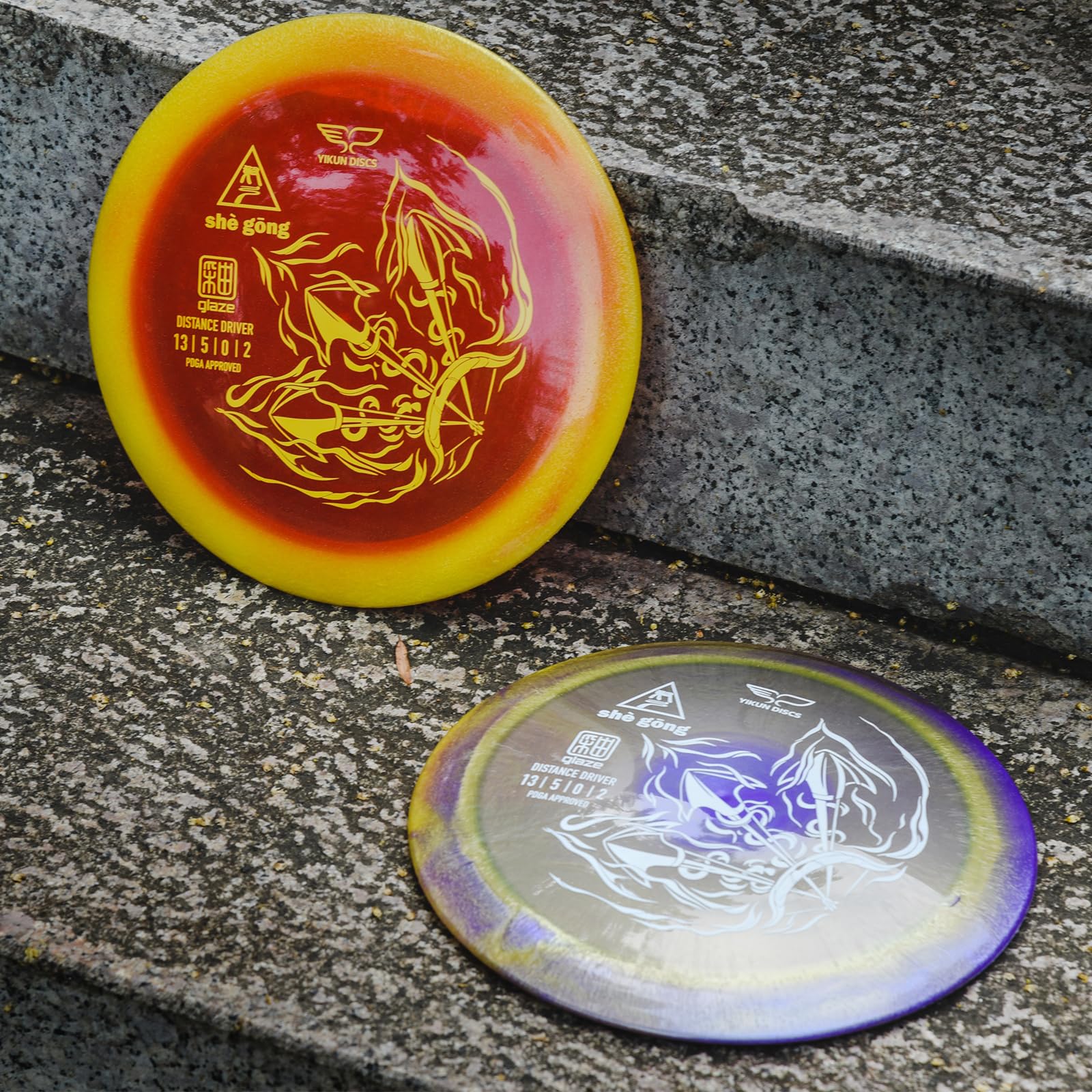 yikundiscs She Gong in flight demonstrating straight-to-fade distance performance