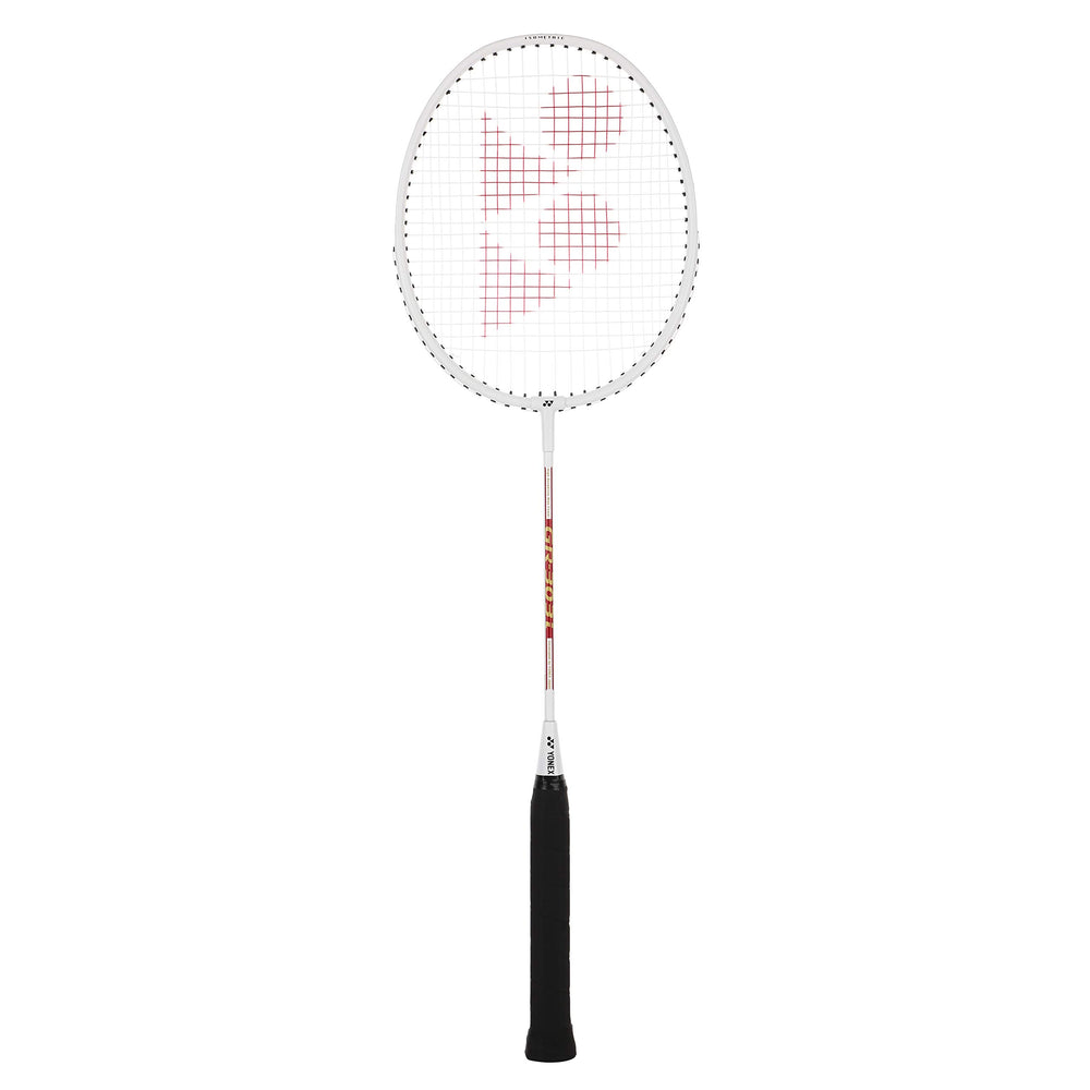 YONEX GR 303i close-up of isometric head highlighting forgiving sweet spot