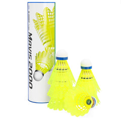 YONEX Mavis 2000 in play on court demonstrating visibility and reliable rally performance