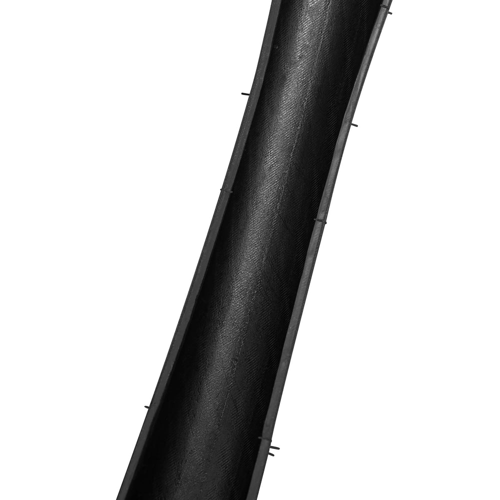 YunSCM rubber texture close-up showing durable compound and wear resistance