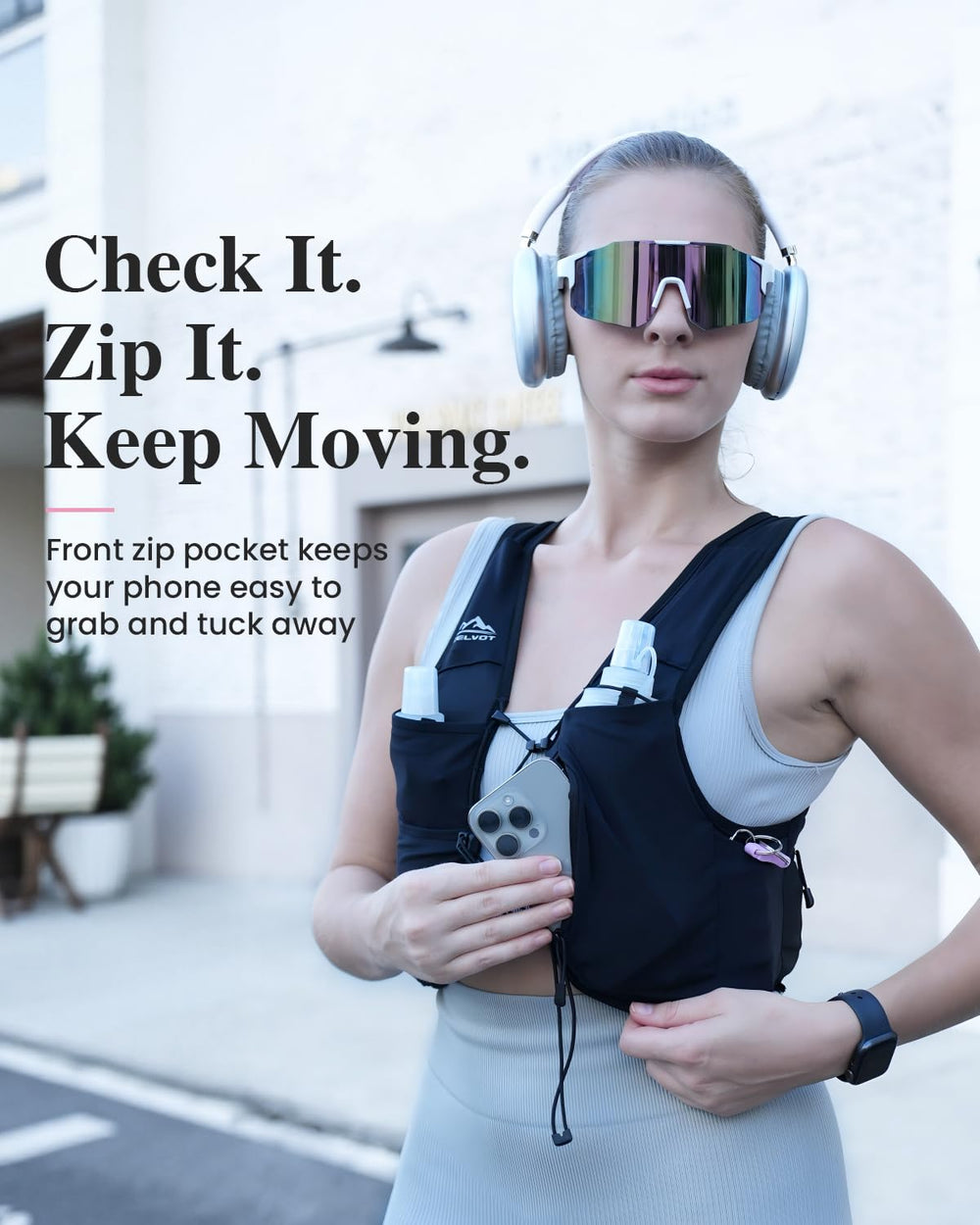Zelvot zip phone pocket detail holding a 7-inch phone securely and accessibly