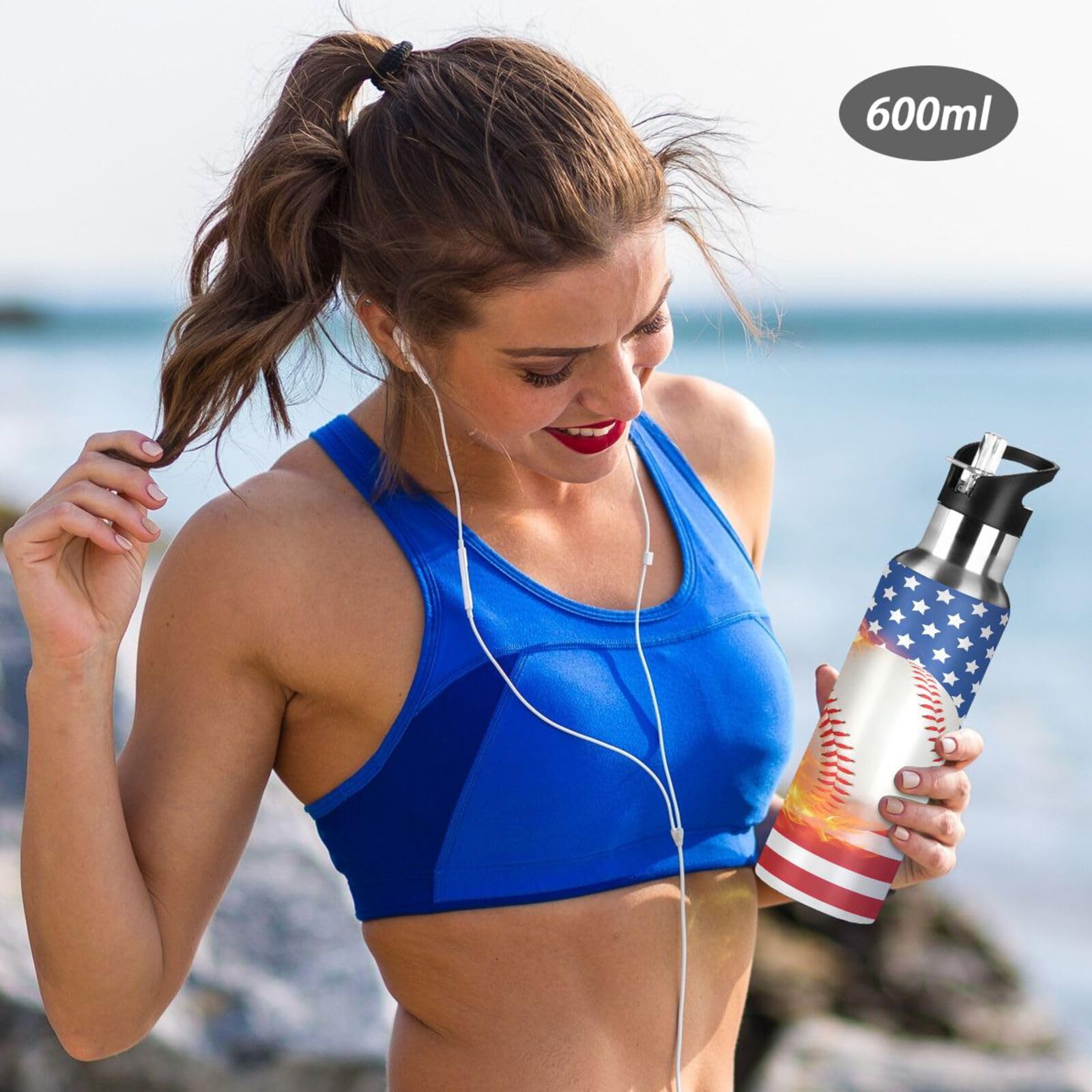ZOEO bottle held in hand to show 20oz scale and comfortable carry