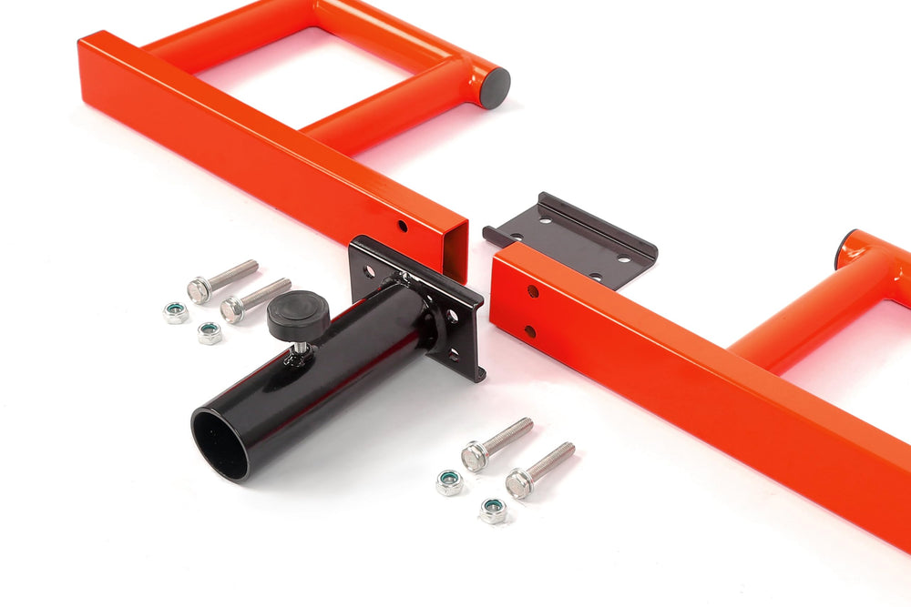 ZUKAM close-up of knob clamp securing a 2-inch Olympic bar for safe attachment